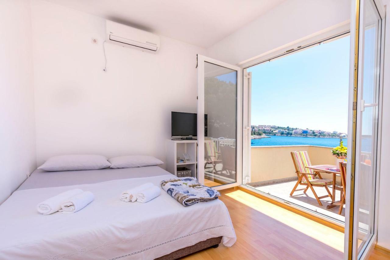 Apartments Ive I Maja Ražanj Εξωτερικό φωτογραφία